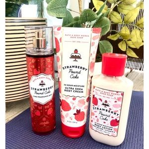 Bath and Body Works Strawberry Poundcake bundle